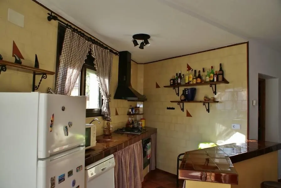 בית נופש הוילה קלנג'ה Casa Yolanda